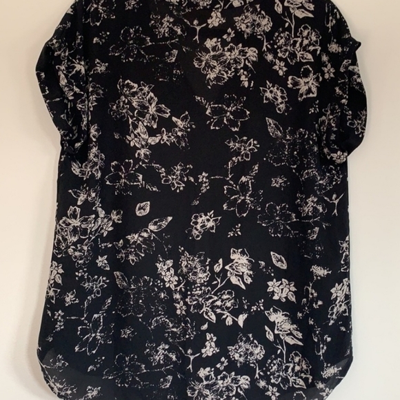 Blouse - Picture 3 of 3